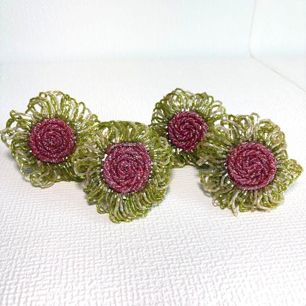 Vintage Style Pink Green Beaded Flower Napkin Rings Set of 4 Floral Table Decor